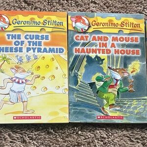 Scholastic Geronimo Stilton Yellow and Orange Book Pair